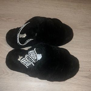 UGG slides